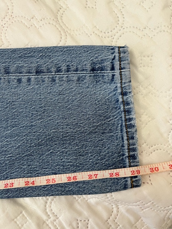 Levi’s 501 Original High Rise Straight Leg Jeans Medium Wash W26 L30 - Picture 8 of 17